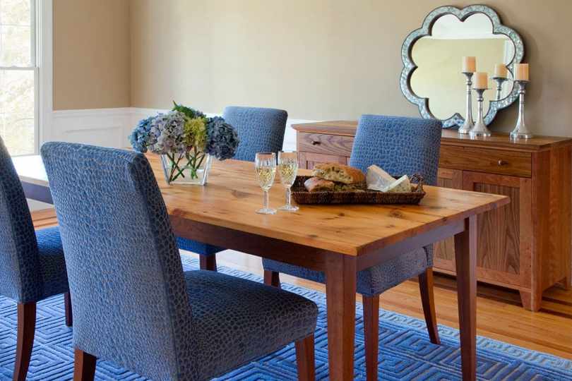 Wood vs. Upholstered Restaurant Furniture