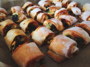 Pizza Rolls Air Fryer Recipes for Perfect Evening Snacks