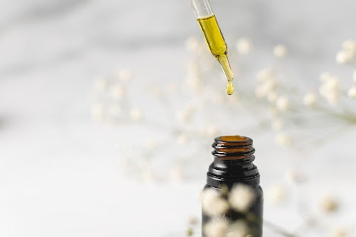 Top 5 CBD Oils Ranked by AskGrowers